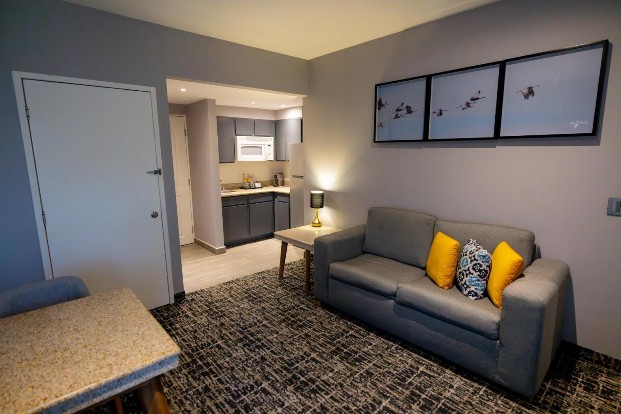 Voco Saltillo Suites By Ihg Zewnętrze zdjęcie