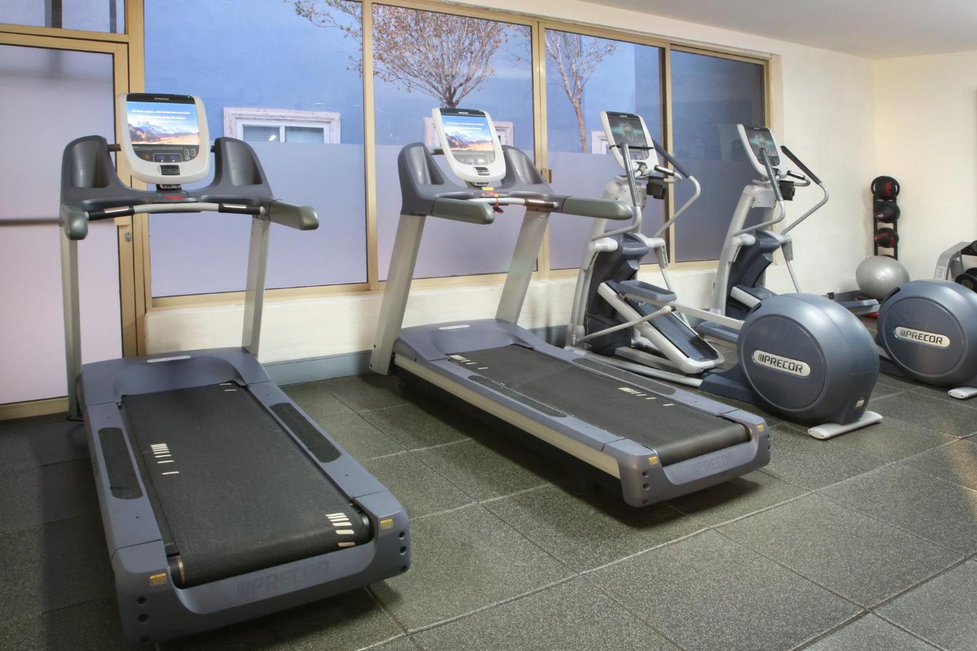 Voco Saltillo Suites By Ihg Zewnętrze zdjęcie