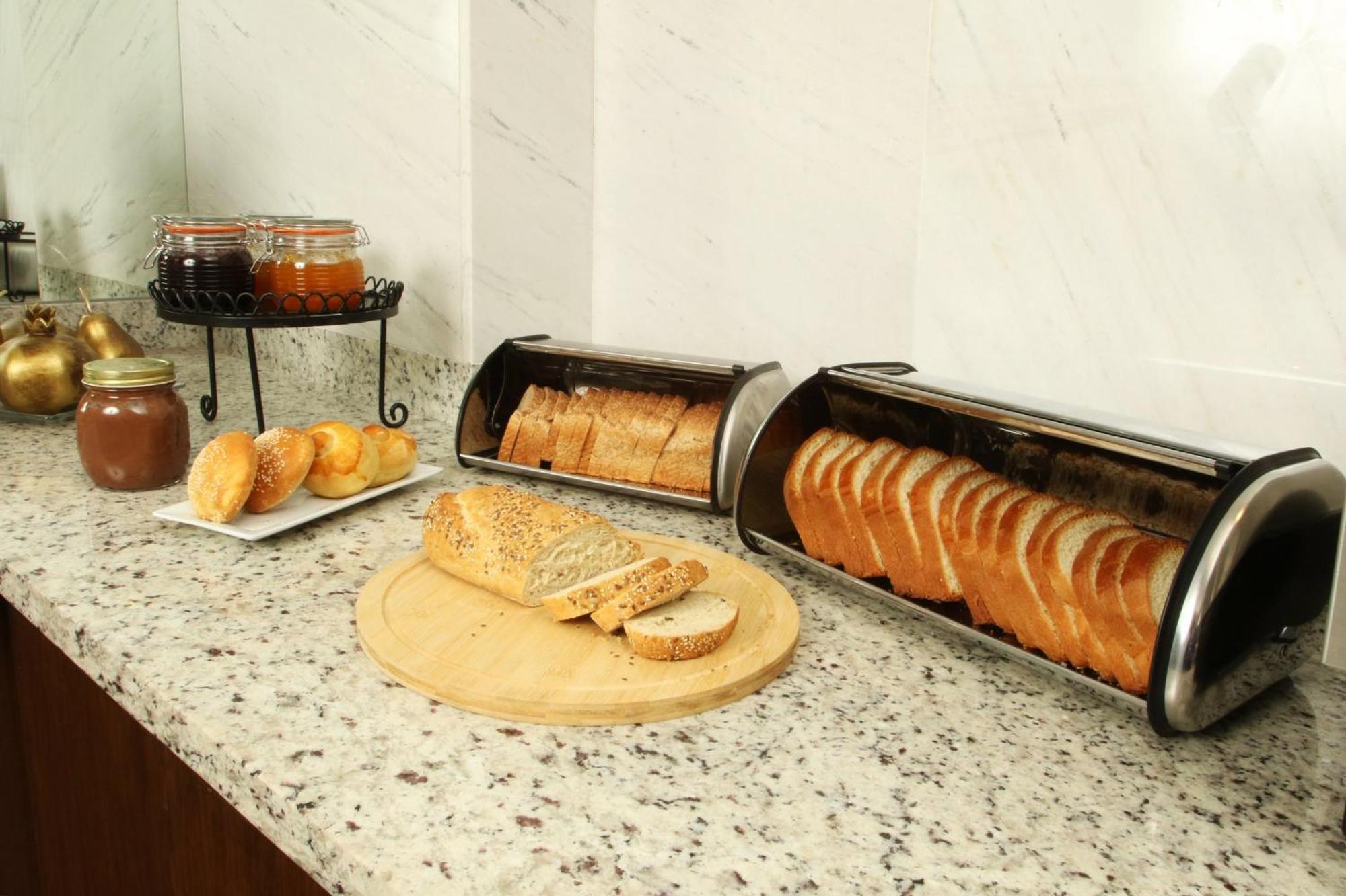 Voco Saltillo Suites By Ihg Zewnętrze zdjęcie