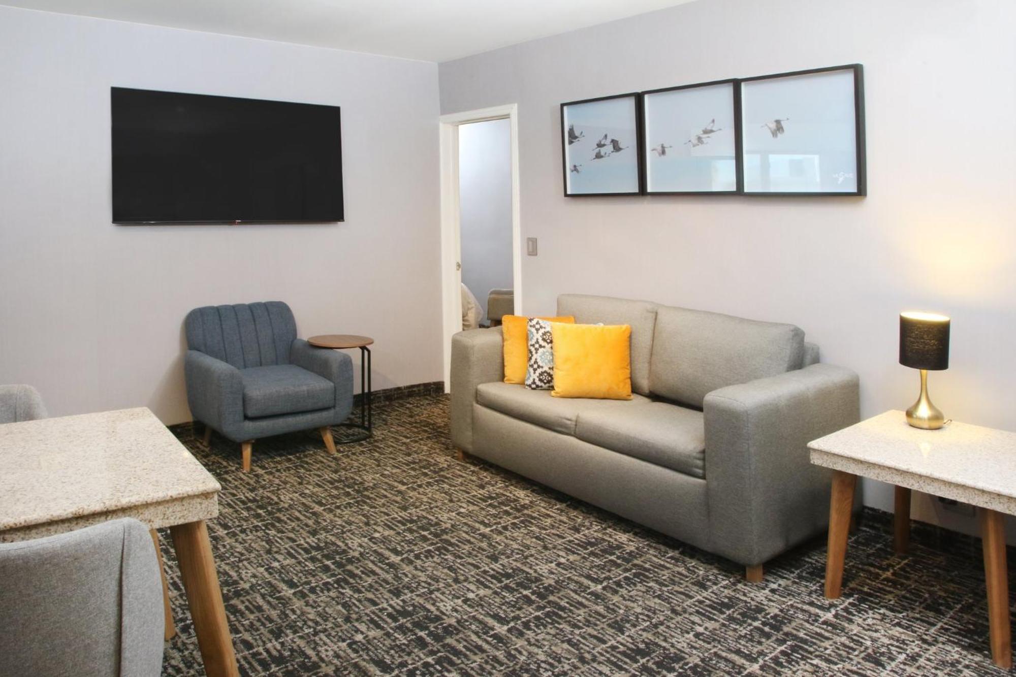 Voco Saltillo Suites By Ihg Zewnętrze zdjęcie